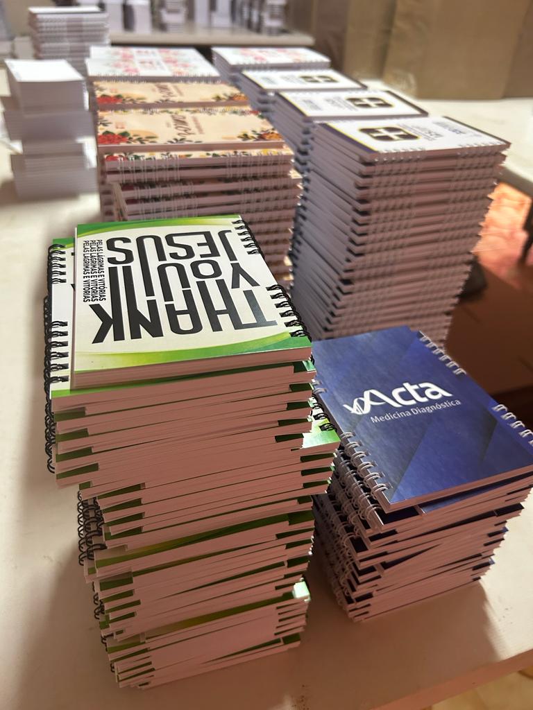 Pilha de mini agendas personalizadas